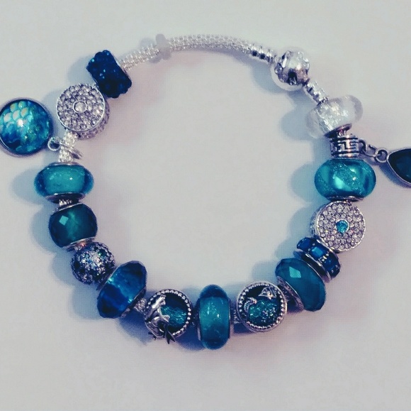 Jewelry - Mermaid charm bracelet.